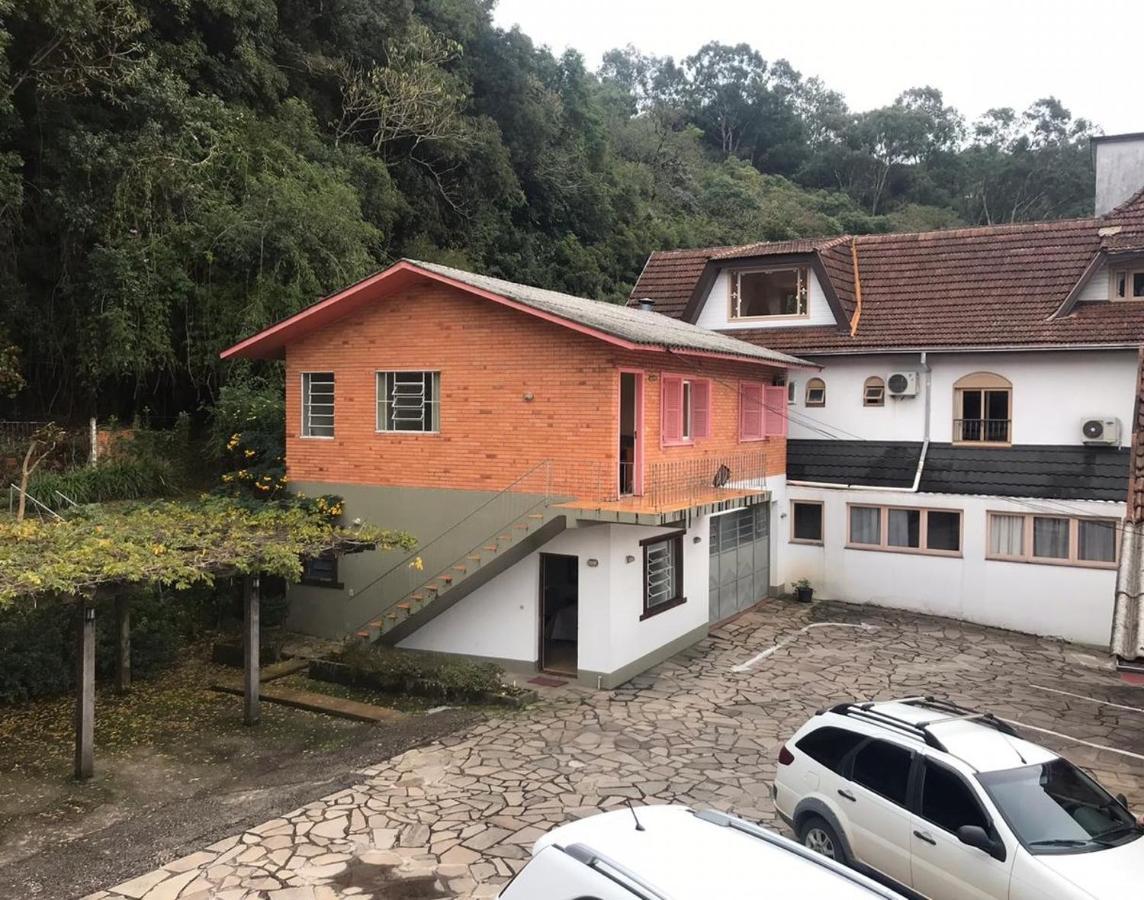 Apartamentos Aromas De Gramado - Bairro Centro Kültér fotó